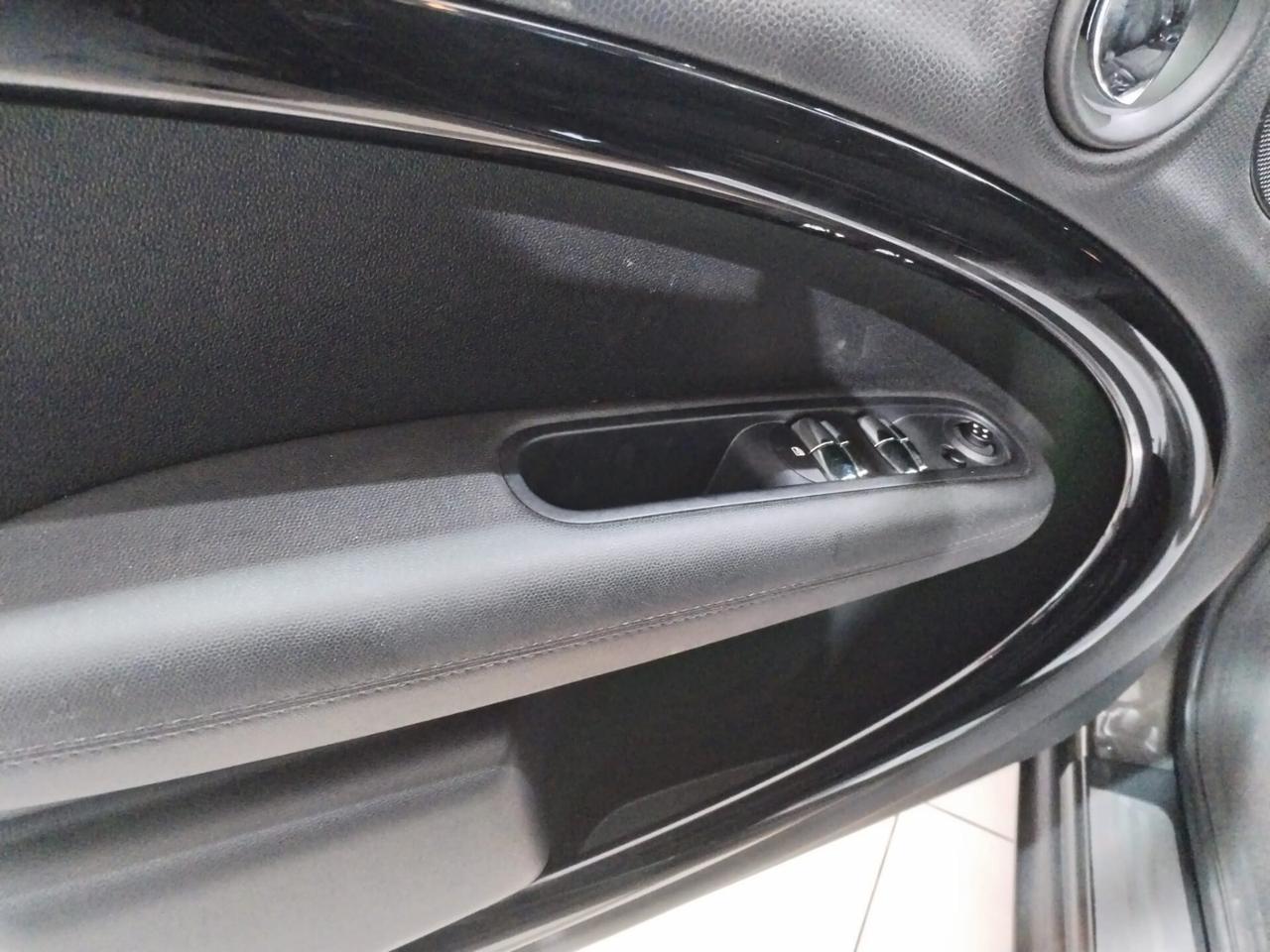 Mini Cooper D Countryman 2.0 Automatica