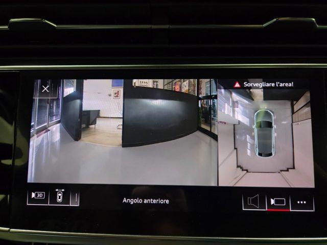 AUDI Q8 55 TFSI quattro Sline IVA ESPOSTA