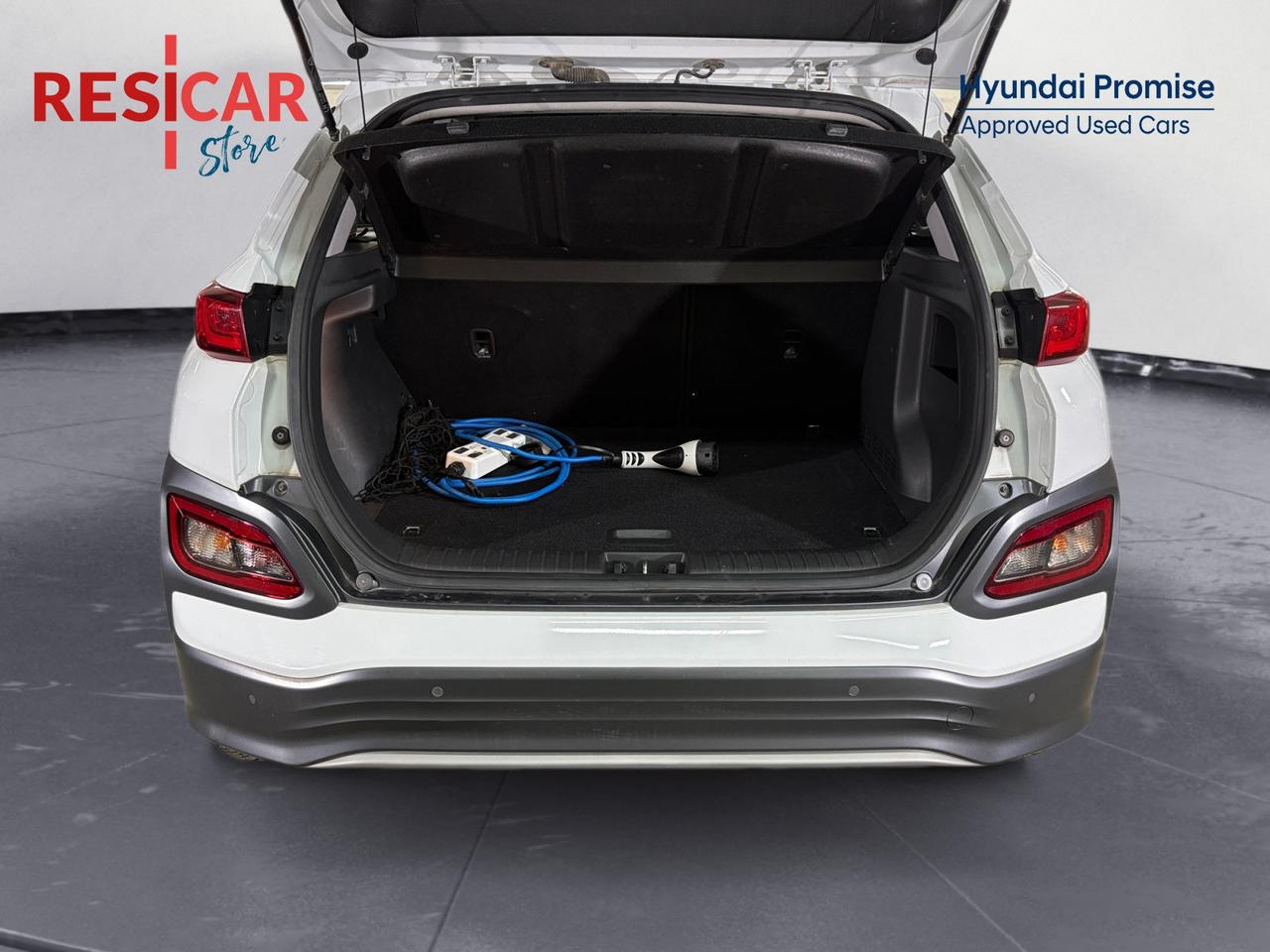 HYUNDAI Kona 64 kWh EV Xprime+