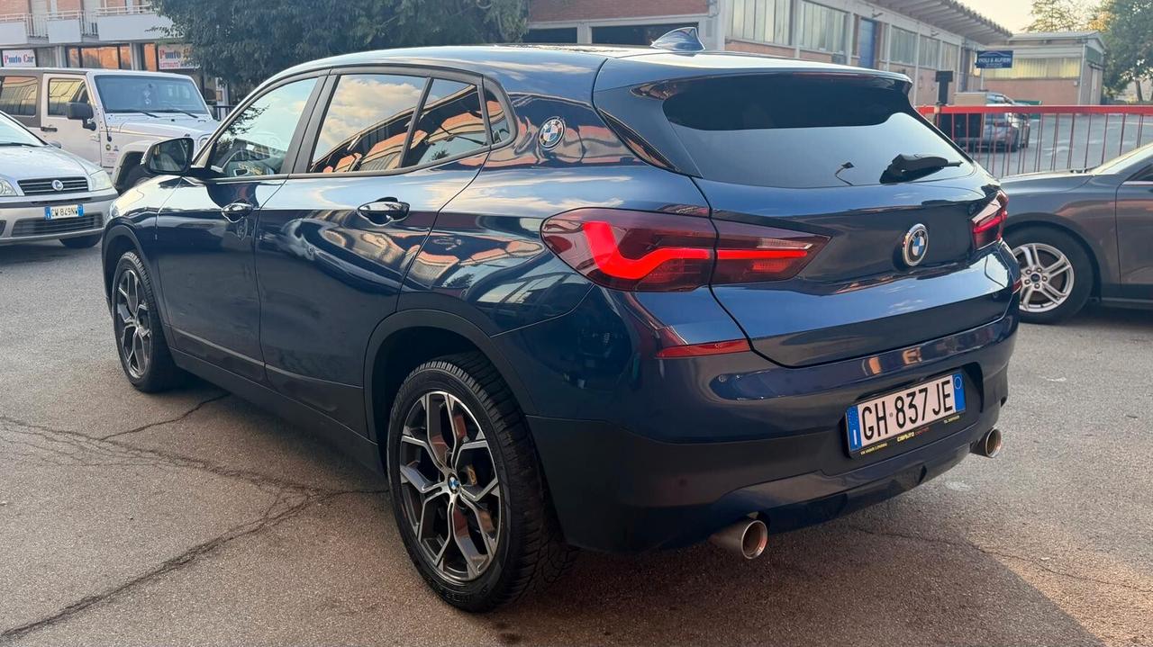 Bmw X2 sDrive18d Sport-X