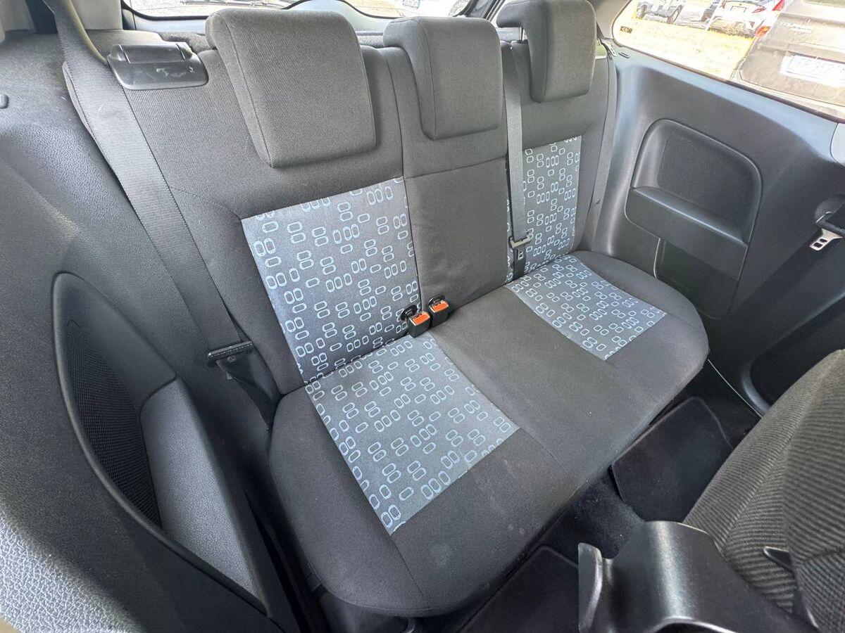 Ford Fiesta V 2006 1.2 Ghia 3p