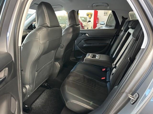 Peugeot 308 BlueHDi 130 S&S EAT8 SW Allure