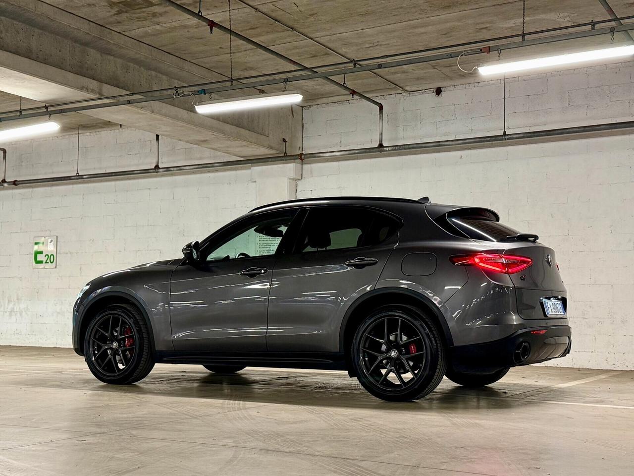 Alfa Romeo Stelvio 2.2 Turbodiesel 190 CV AT8 Q4 B-Tech