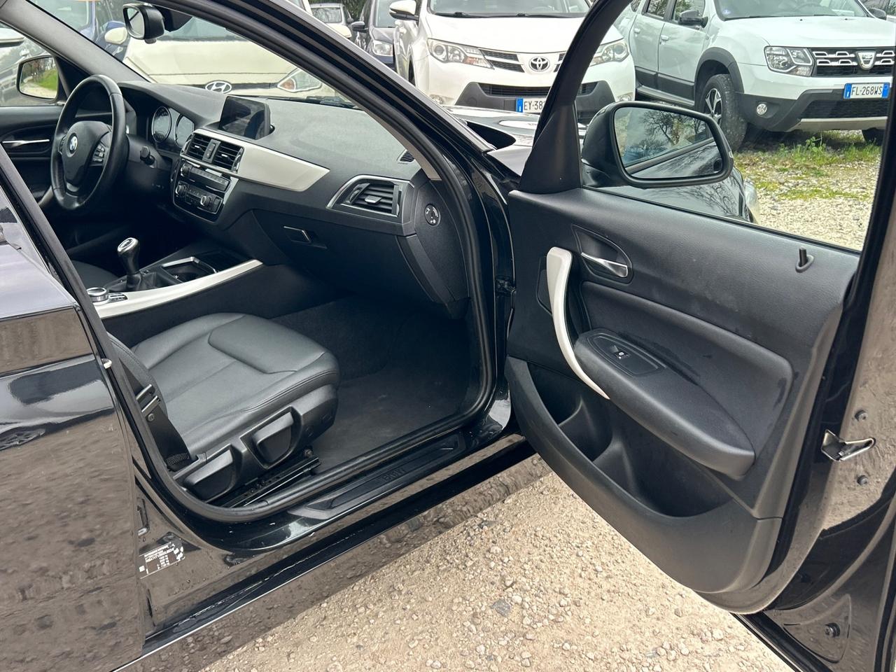 Bmw 116 116d 5p. Business neopatentati