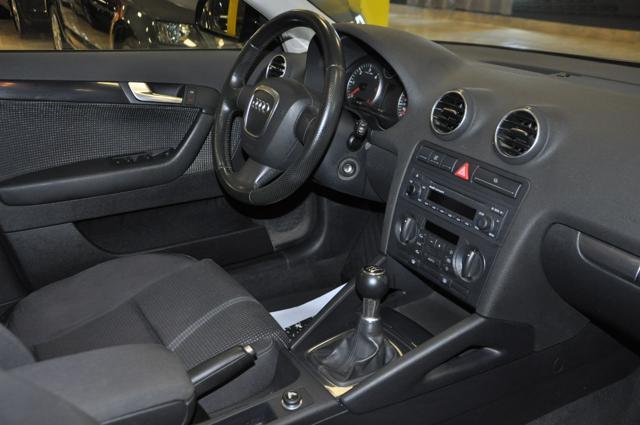 AUDI A3 SPB 2.0 16V TDI Attraction