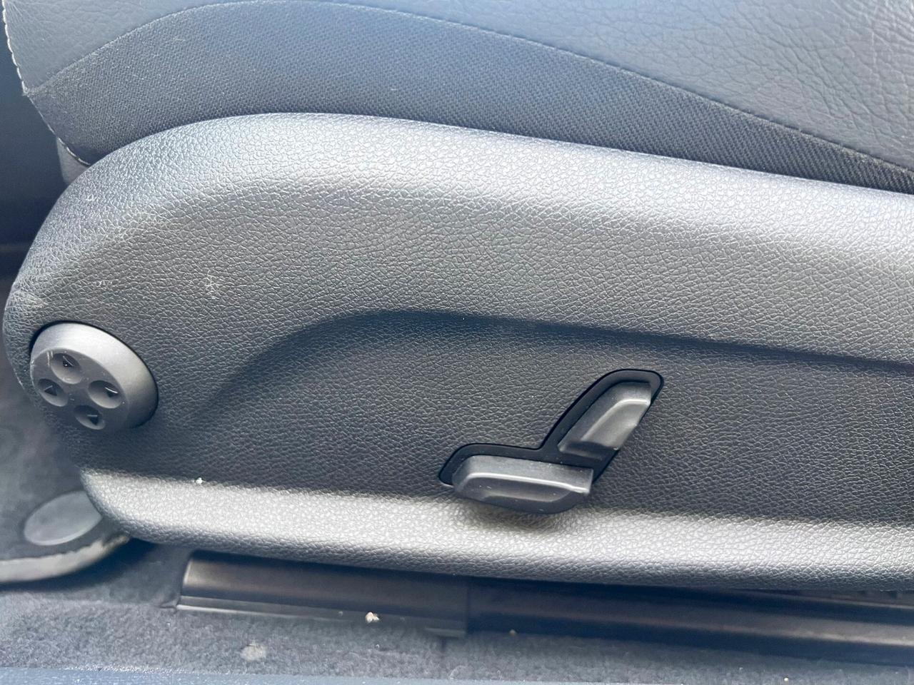 Mercedes-benz E 220 d Coupé Premium