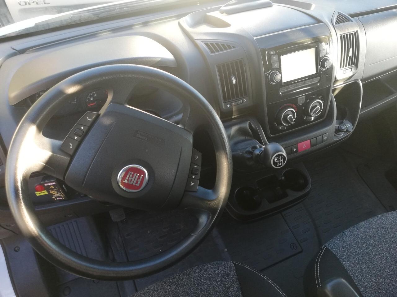 Fiat Ducato con gru mobile
