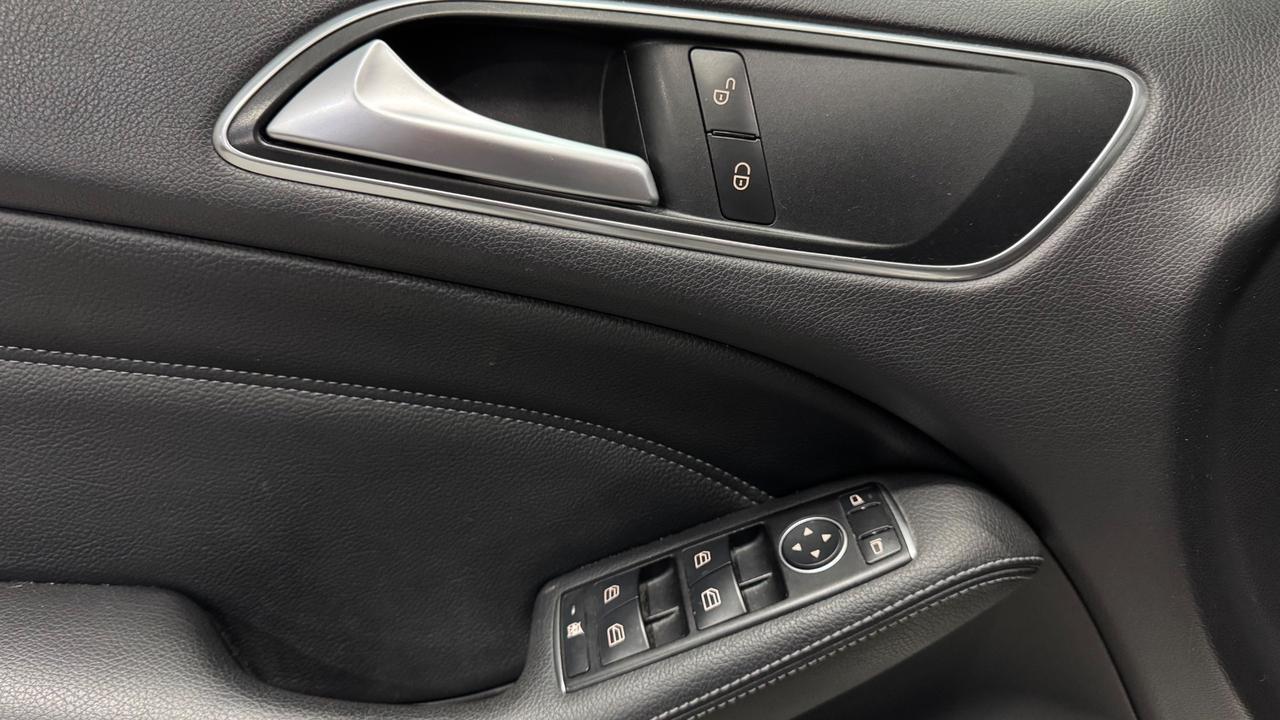 Mercedes-benz B 200 CDI Automatic Premium Amg