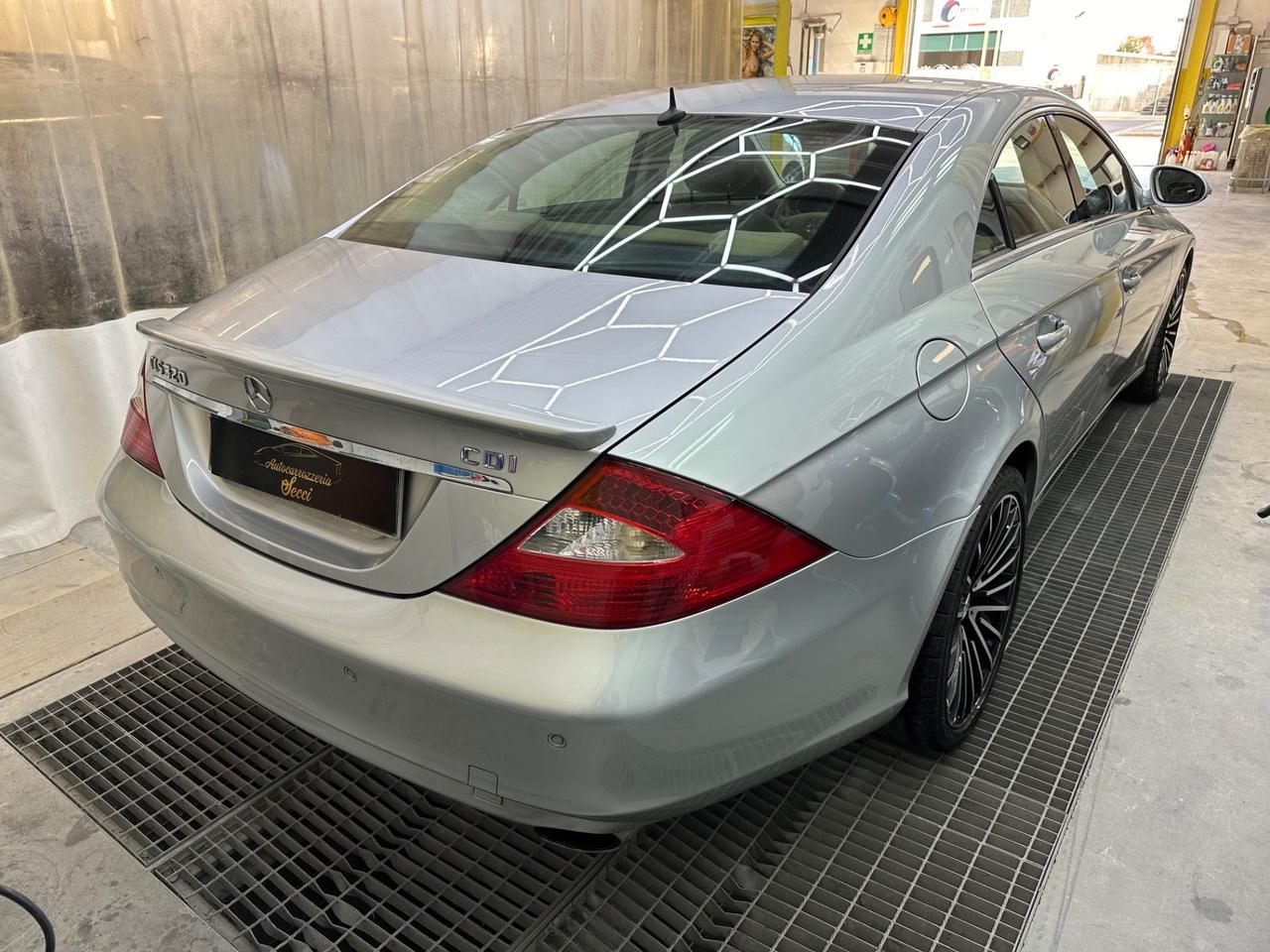 Mercedes-benz CLS 320 CDI Sport