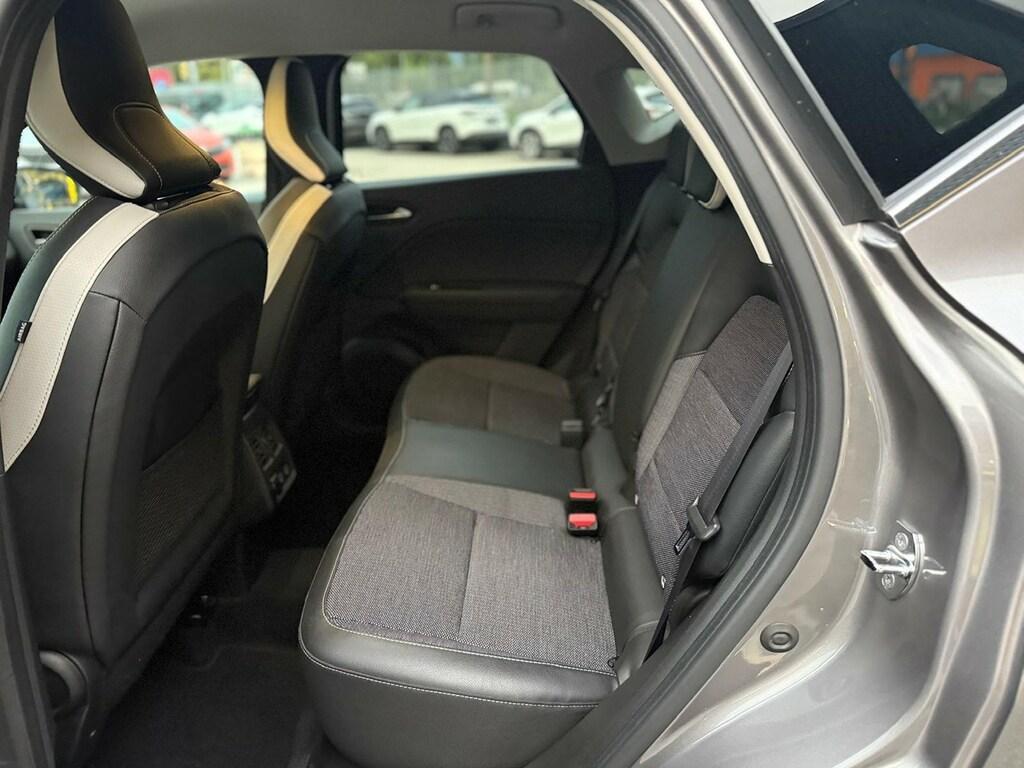 Renault Captur 1.6 plug-in hybrid Intens E-Tech 160cv auto my21
