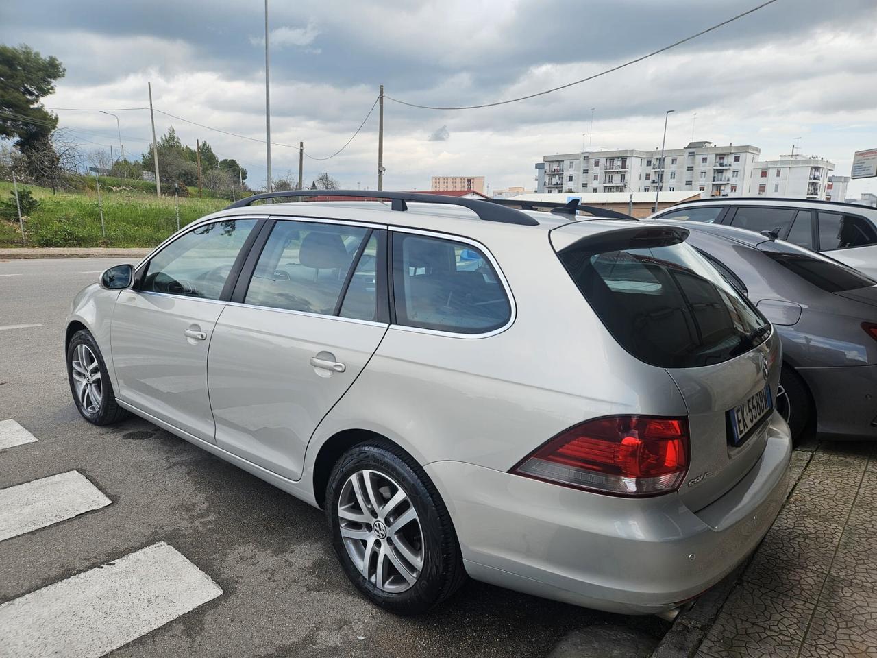 Volkswagen Golf 2.0 TDI 140cv