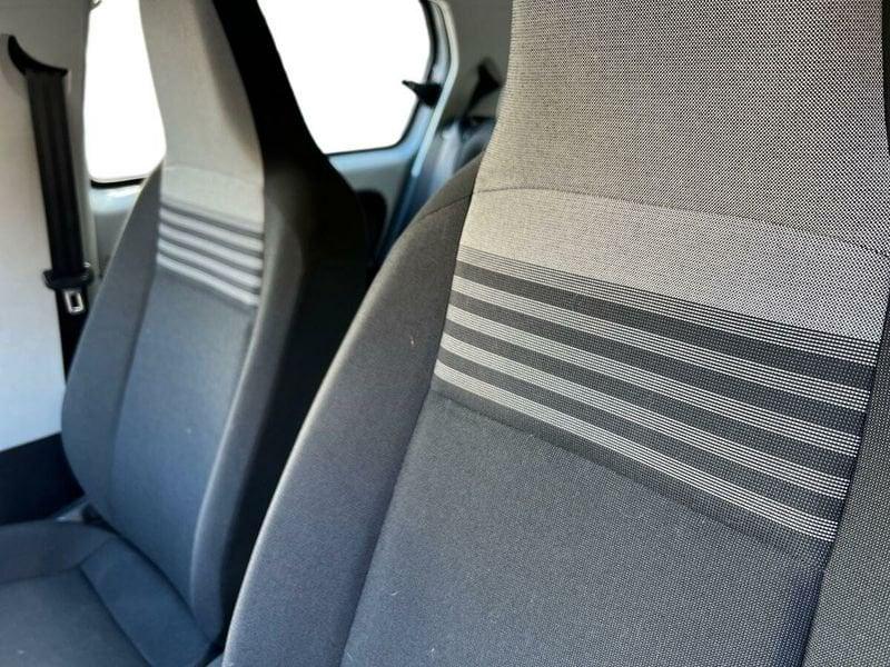 Volkswagen up! 1.0 55kW move up!