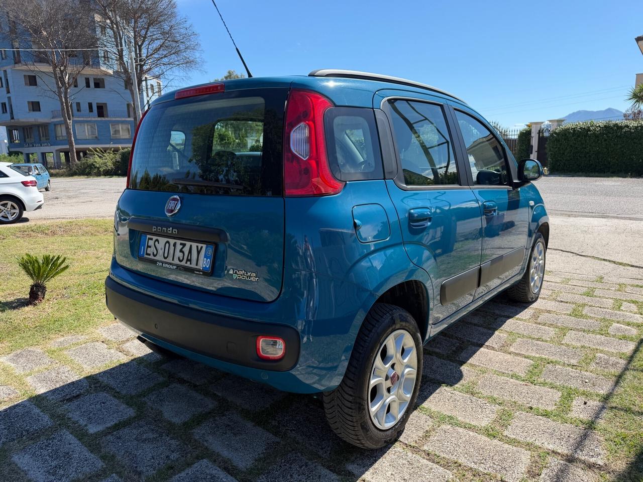 Fiat Panda 0.9TwinAir Natural Power Lounge-2013