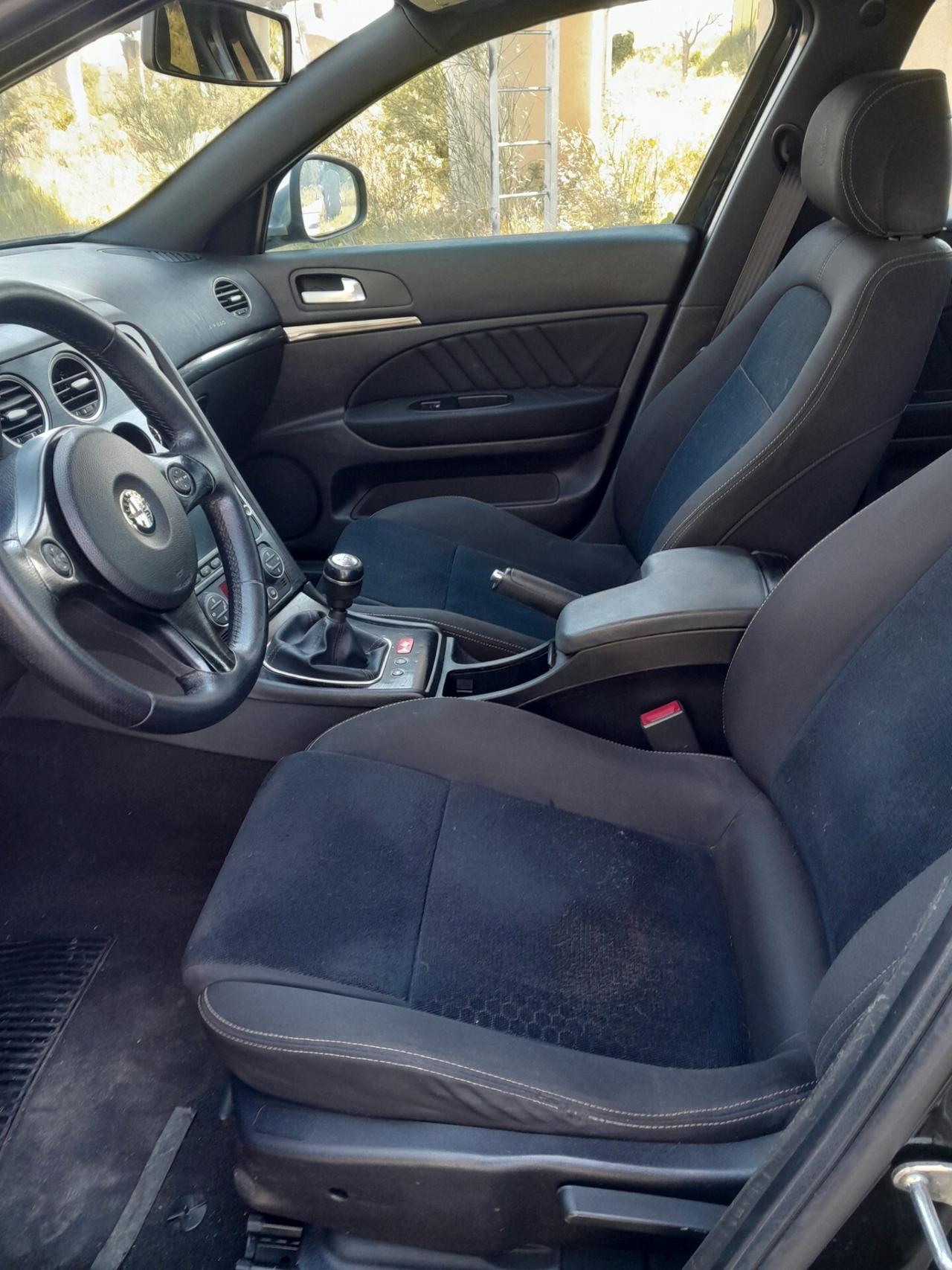 Alfa Romeo 159 2.0 JTDm Sportwagon Distinctive