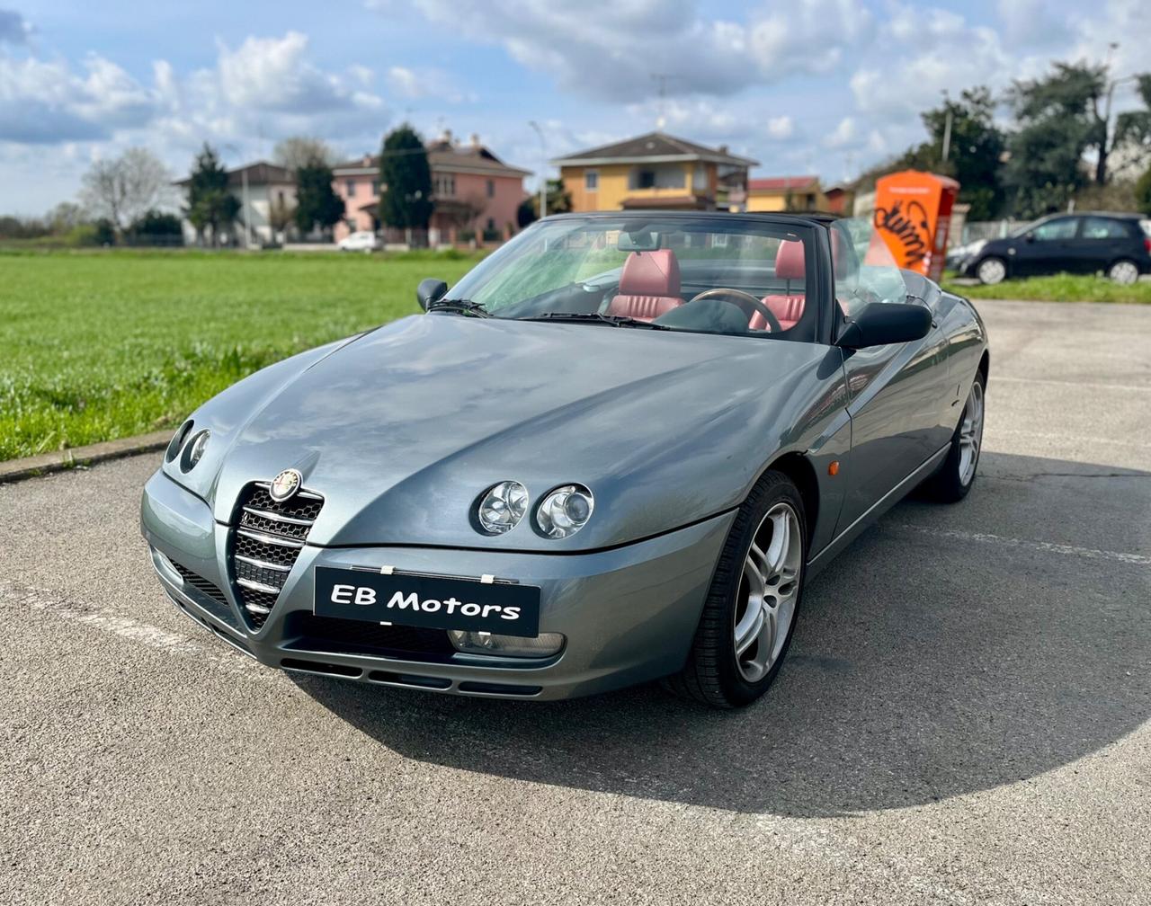 Alfa Romeo Spider 2.0 JTS Targa Oro Riar