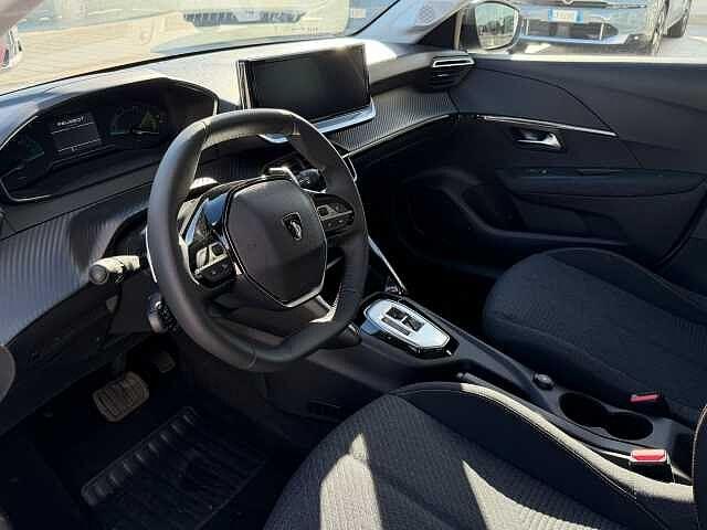Peugeot 208 Hybrid 110 e-DCS6 Style