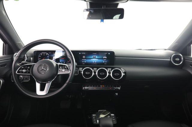 MERCEDES-BENZ A 180 A 180 d Automatic Sport