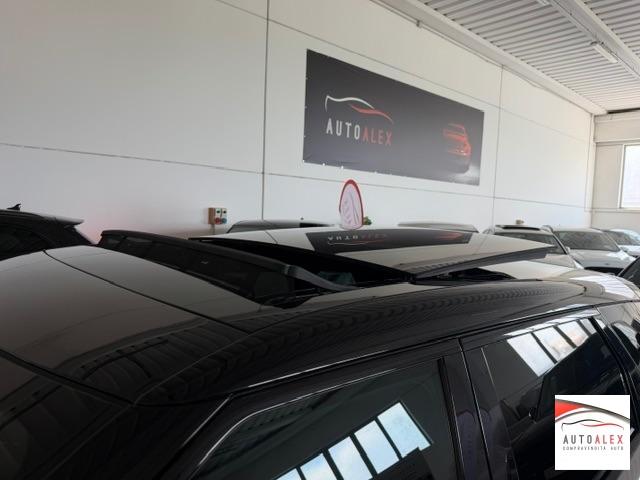 LAND ROVER - Range Rover Evoque 2.0d i4 mhev R-Dynamic awd 150cv auto