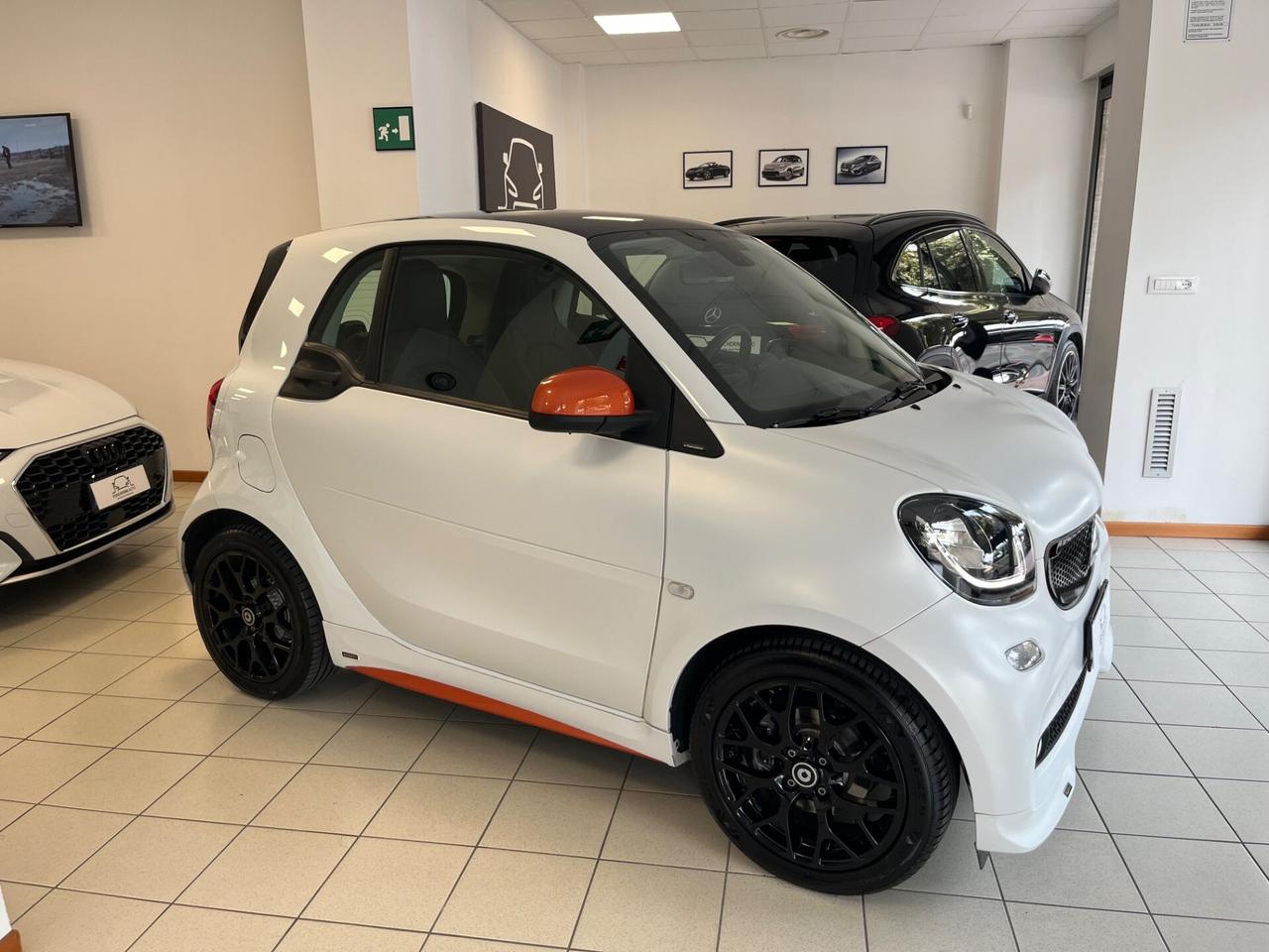Smart ForTwo 90 0.9 Turbo BRABUS Style URBANRUNNER