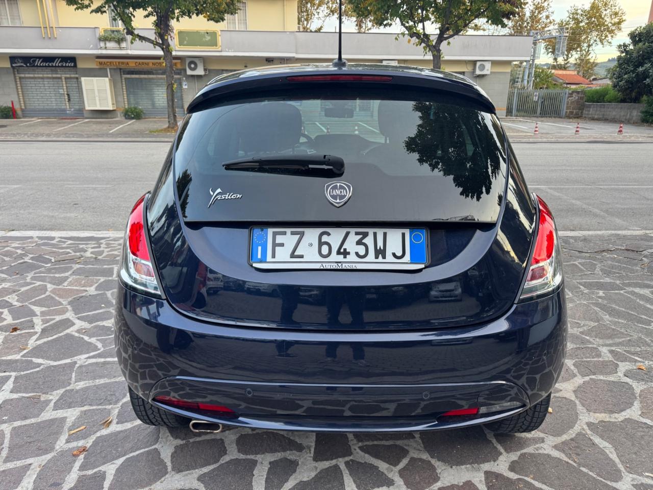 Lancia Ypsilon 1.2 69 CV 5 porte S&S Platinum (15 mila km!)