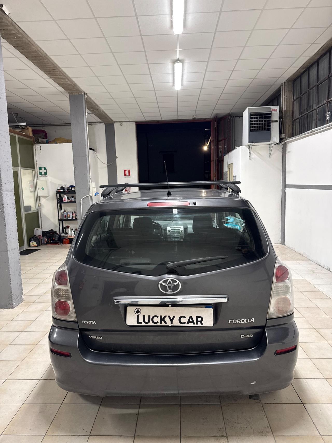 Toyota Corolla Verso 2.2 16V D-4D D-Cat