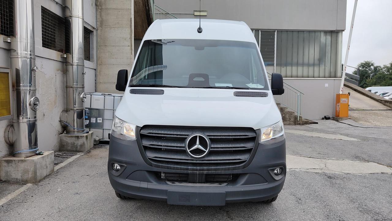 Mercedes-Benz Sprinter Furgone 319CDI 37/35 PRO