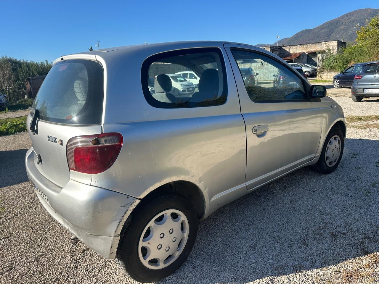 Toyota Yaris 1.0i 16V cat 3 porte