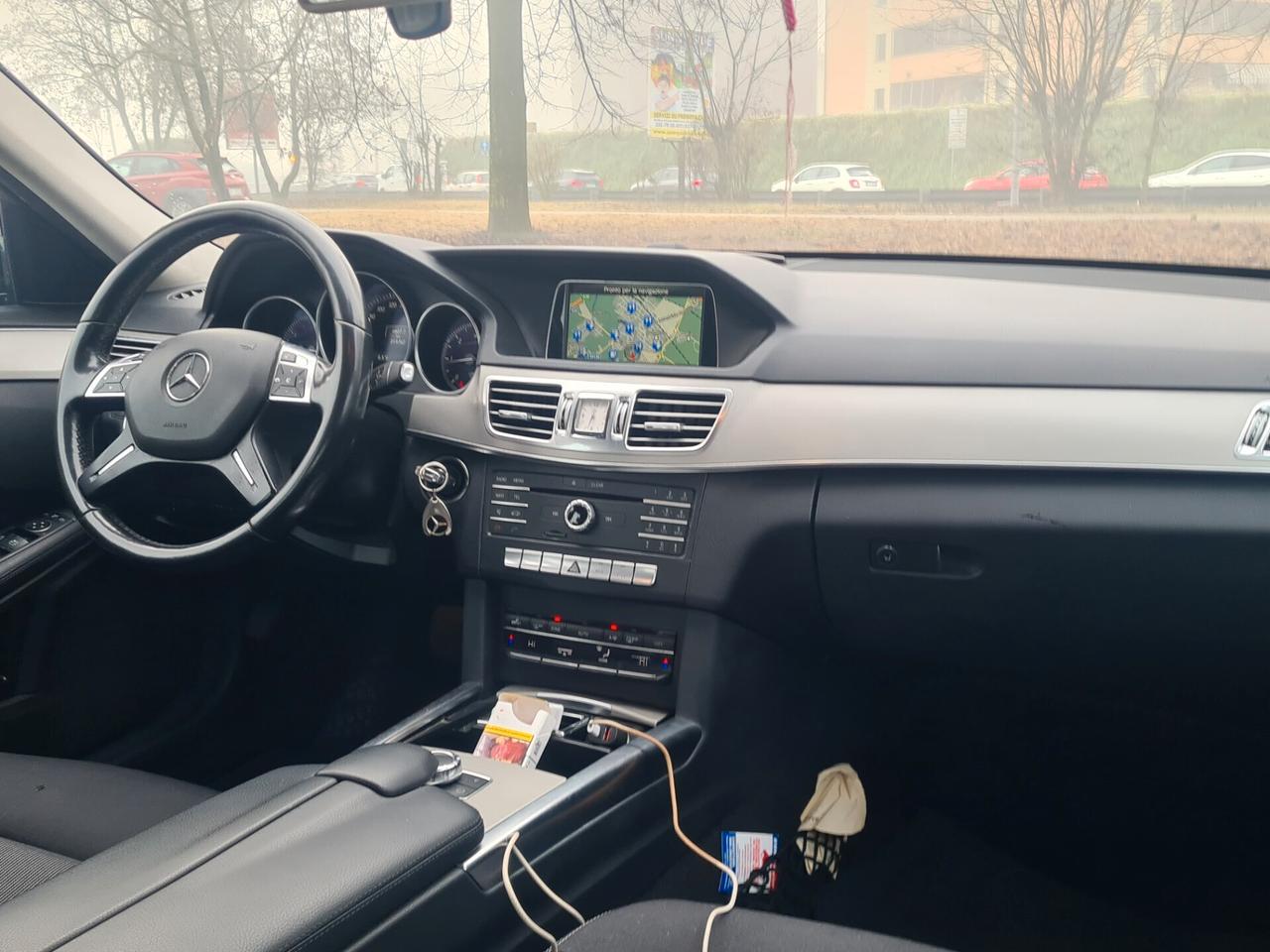 Mercedes-benz E 200 BlueTEC Premium