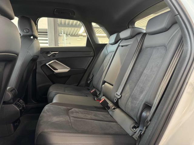 AUDI Q3 35 TDI S tronic Business Advanced