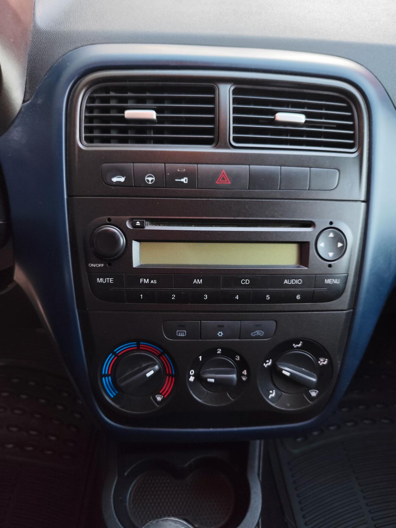 Fiat Grande Punto 1.3 MJT 75 CV 5 porte EURO 4