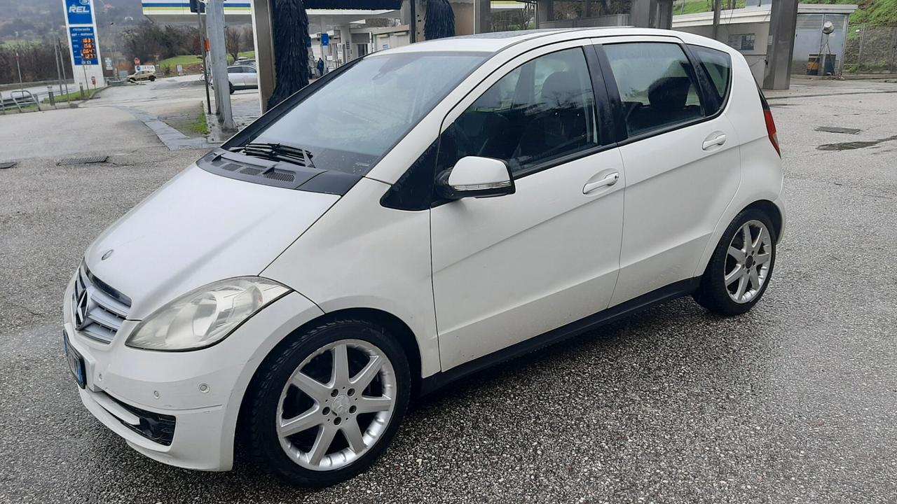 Mercedes A 180 CDI Elegance 6 marce