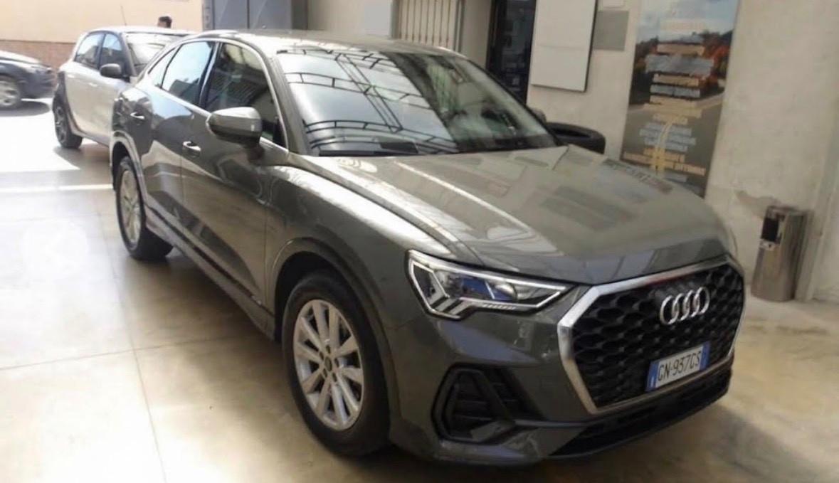 Audi Q3 35 TDI S tronic Business