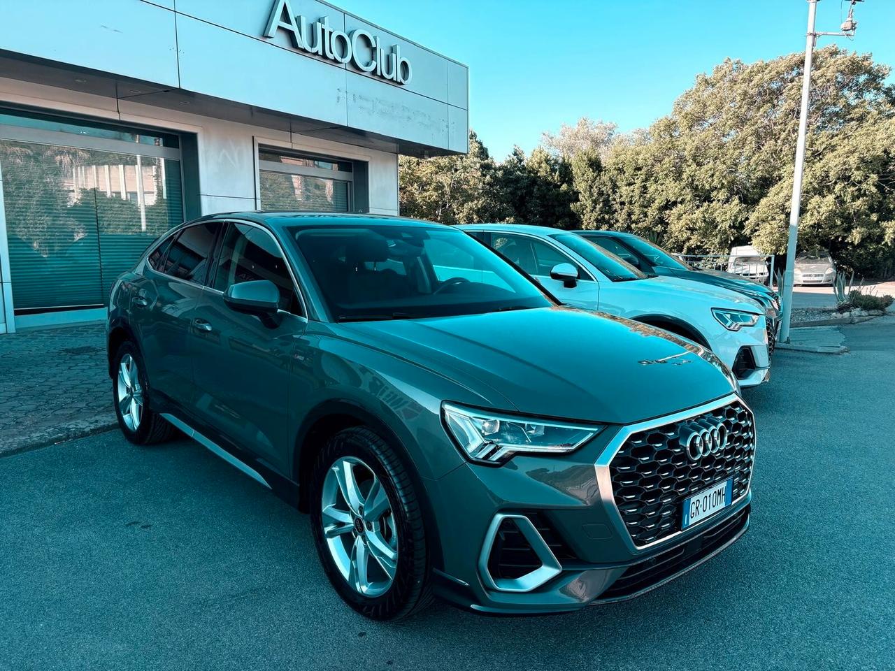 Audi Q3 35 TDI S-tronic S-line edition
