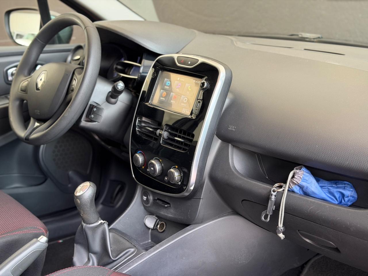 Renault Clio 1.2 75CV GPL 5 porte