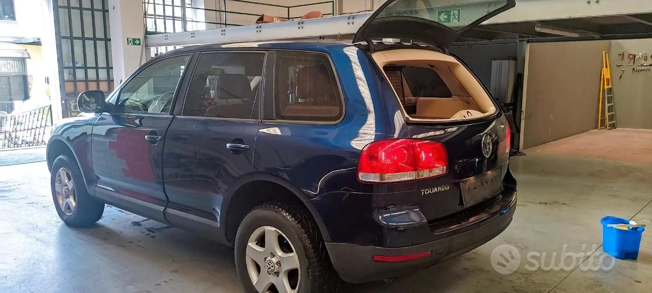 VW TUAREG 2.5 R TDI 4X4