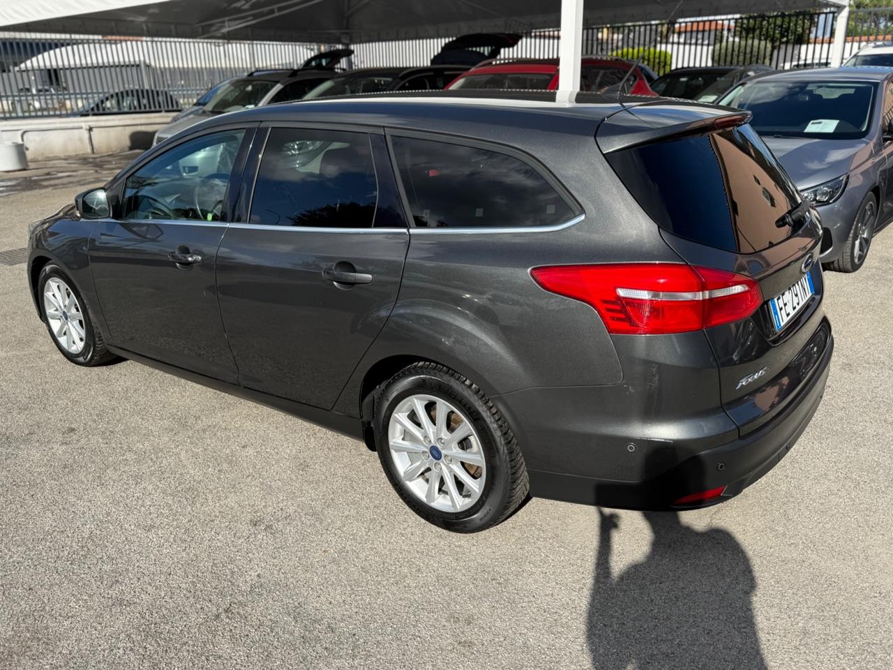 Ford Focus 1.5 TDCi 120 CV S&S Powershift SW Titanium