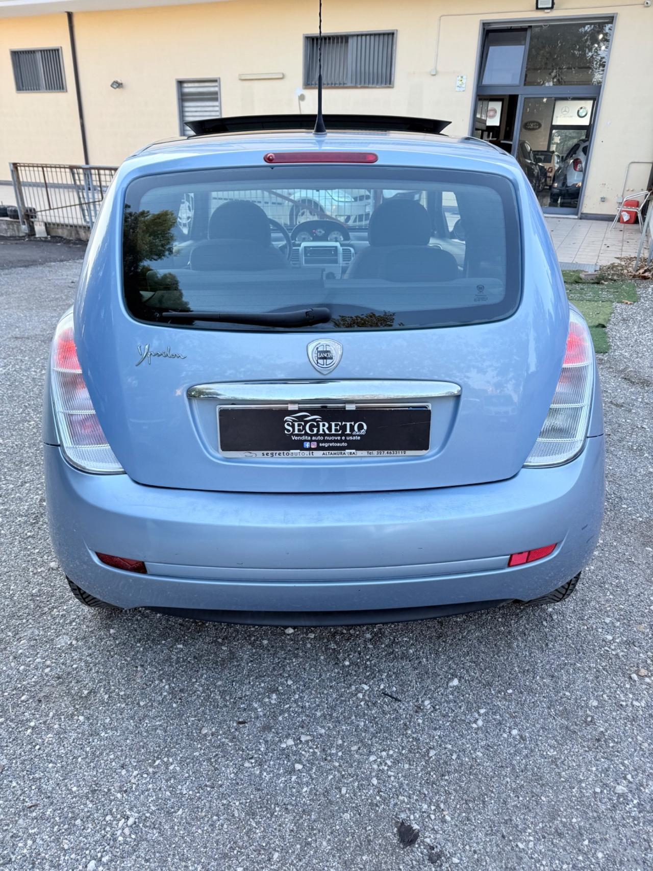Lancia Ypsilon 1.2 Platino TETTO APRIBILE