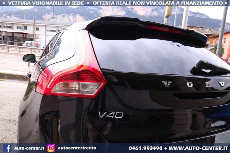 Volvo V40 T5 Geartronic R-design 2.5 254CV *5 CILINDRI