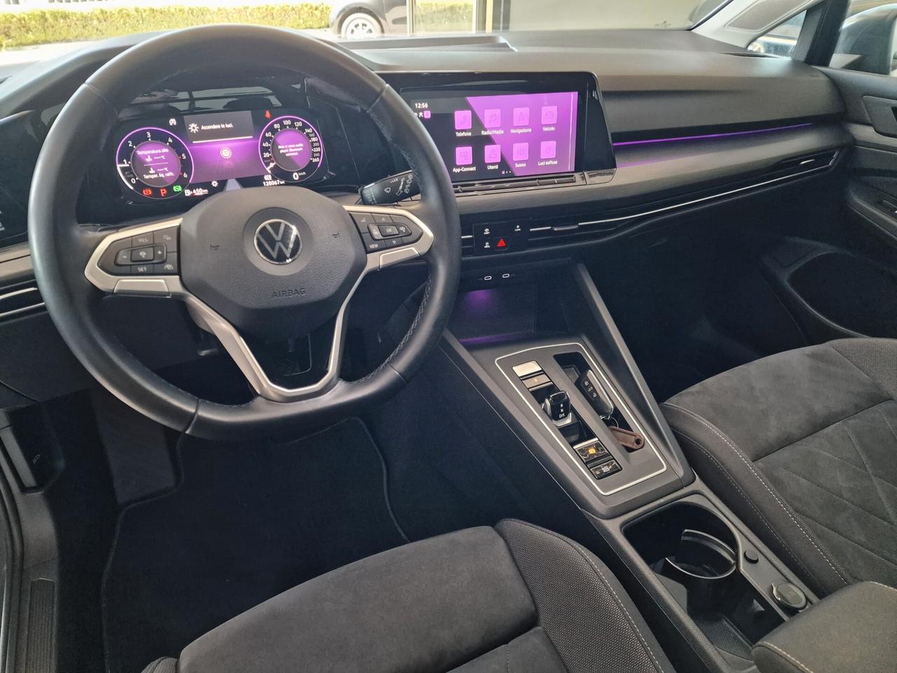 VW Golf 2.0 TDI DSG Style