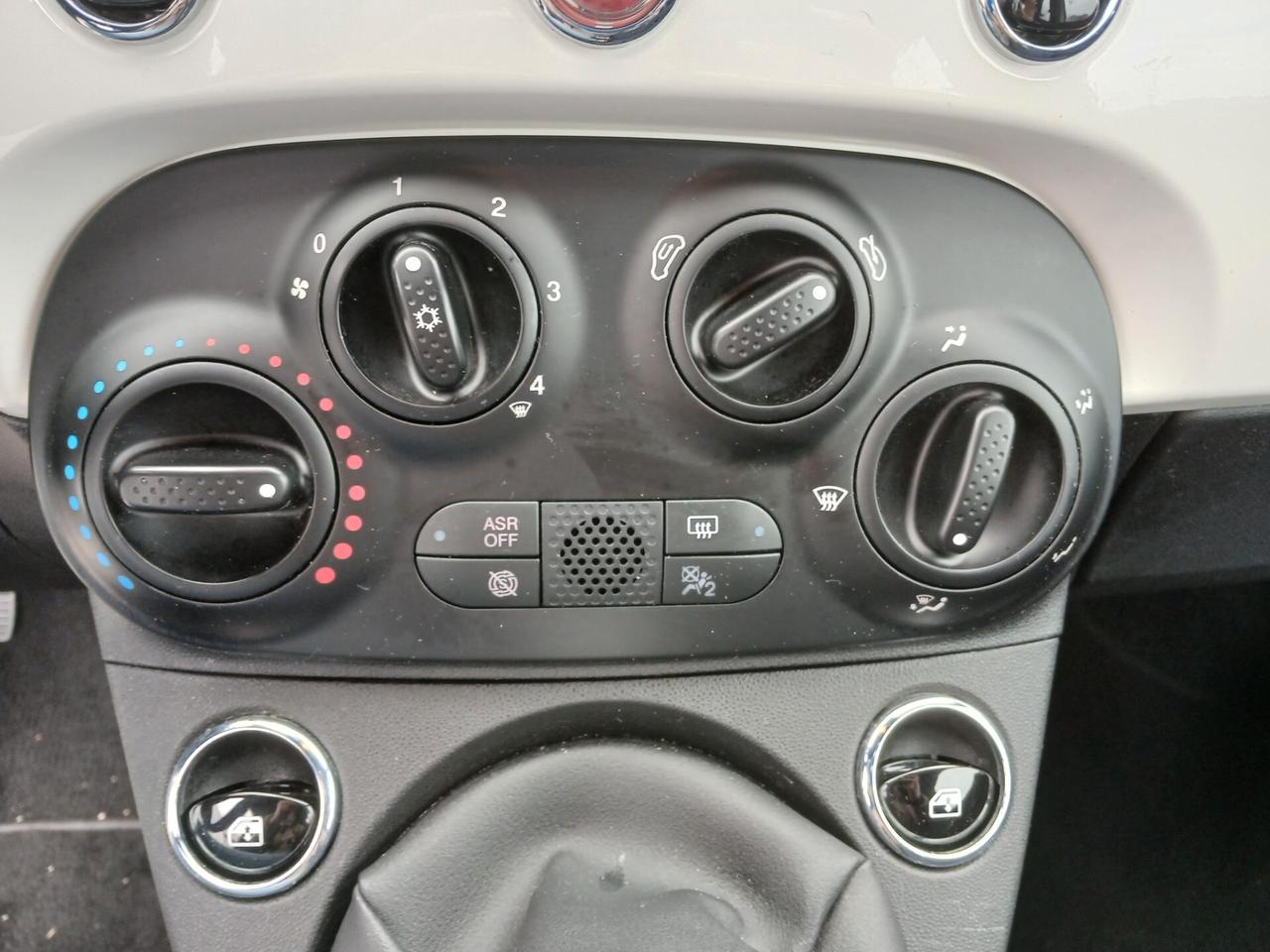 Fiat 500 1.0 HYBRID CLUB 2022