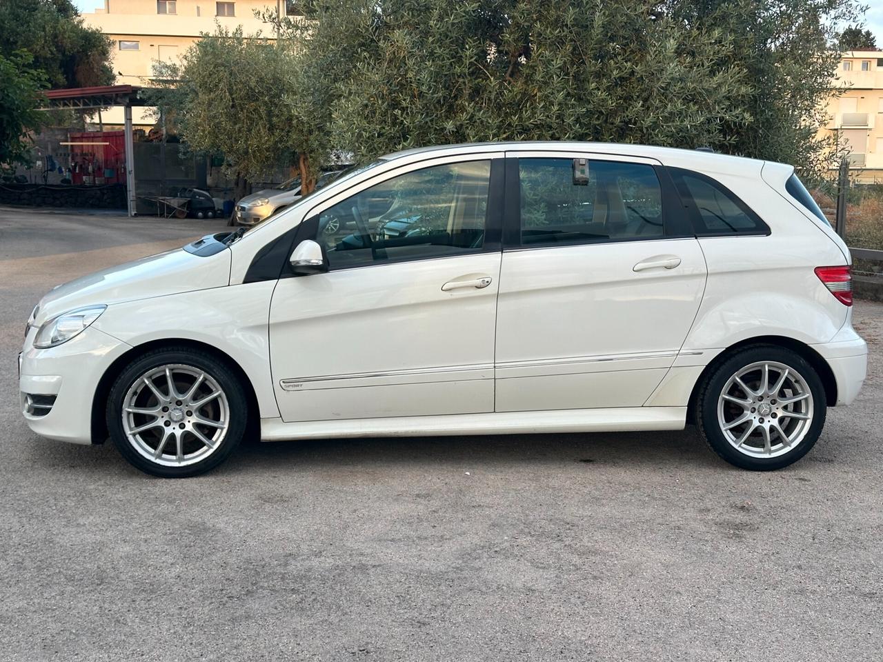 Mercedes-benz B 200 Turbo Chrome