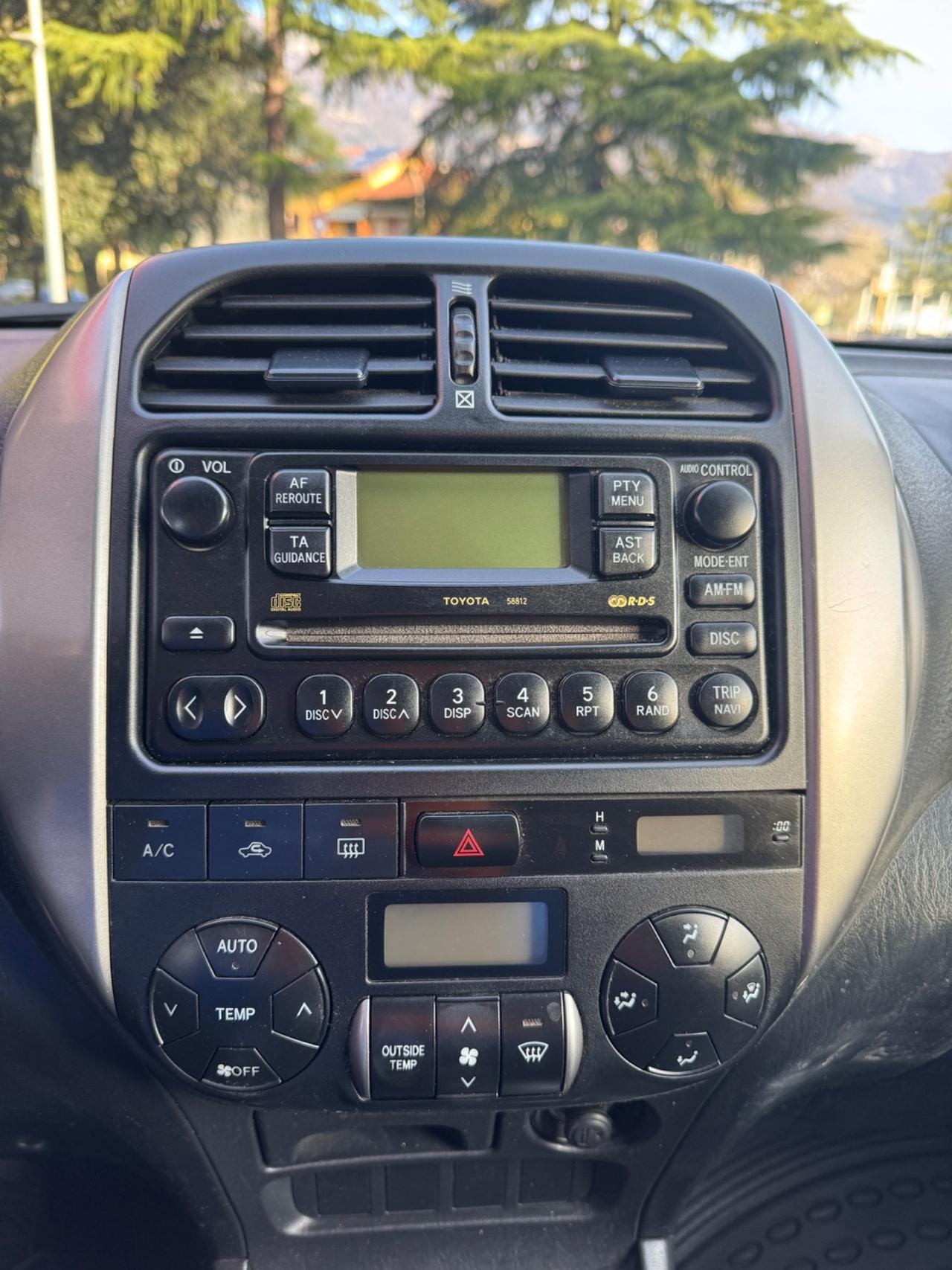 Toyota RAV 4 RAV4 2.0 Tdi D-4D cat 5 porte Sol