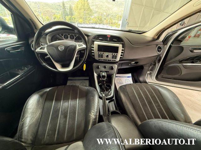 LANCIA Delta 1.6 MJT DPF Silver