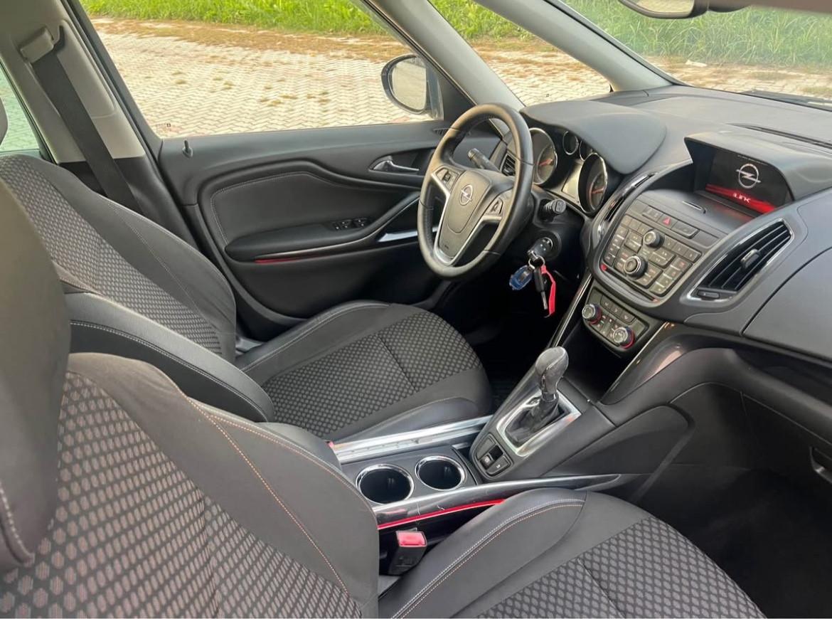 Opel Zafira Tourer 2.0 CDTi 130CV aut. Cosmo