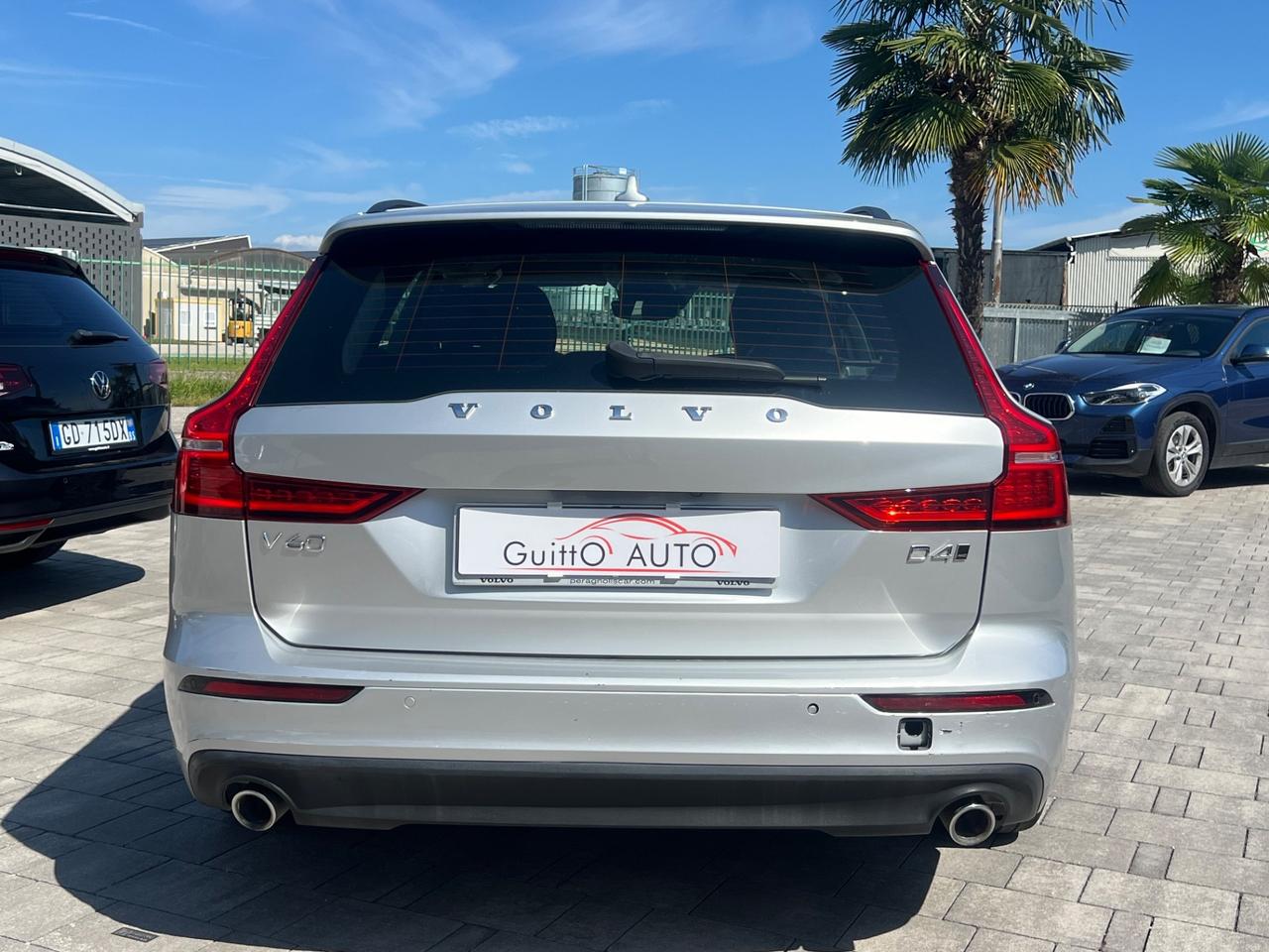 Volvo V60 D4 Business FINANZIABILE
