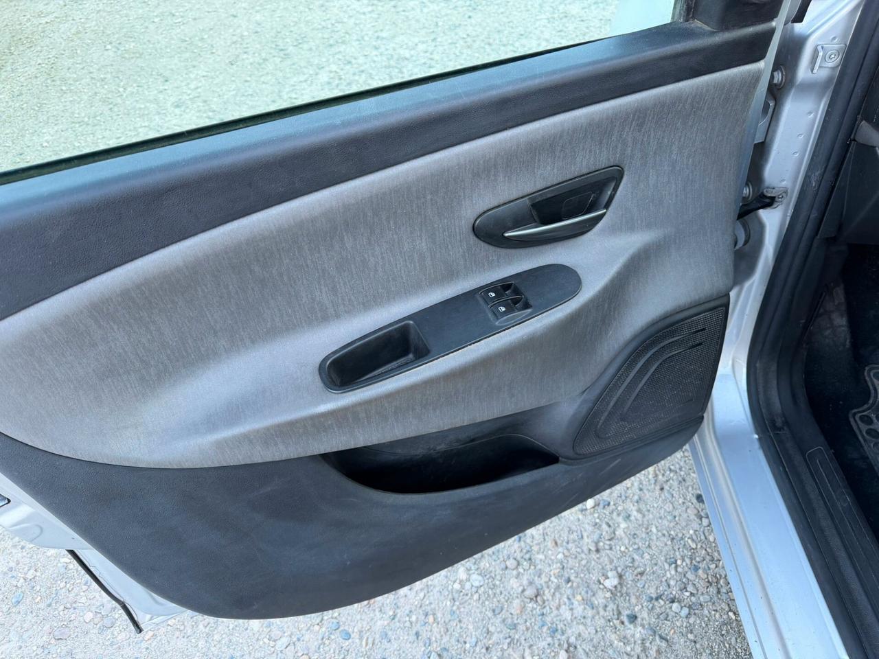 Lancia Ypsilon 1.3 MJT 16V 95 CV 5 porte S&S Elle