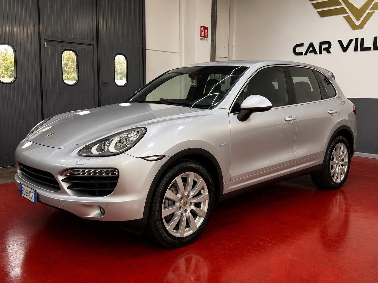 Porsche Cayenne 3.0 e-hybrid