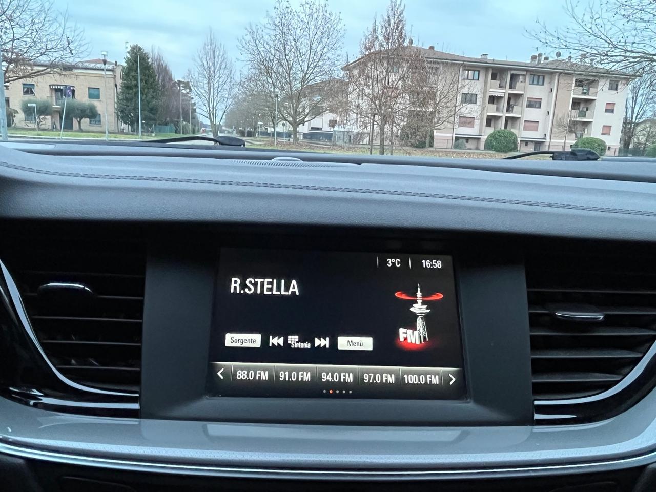 Opel Insignia 1.6 CDTI 136 S&S aut.Sports Tourer Business