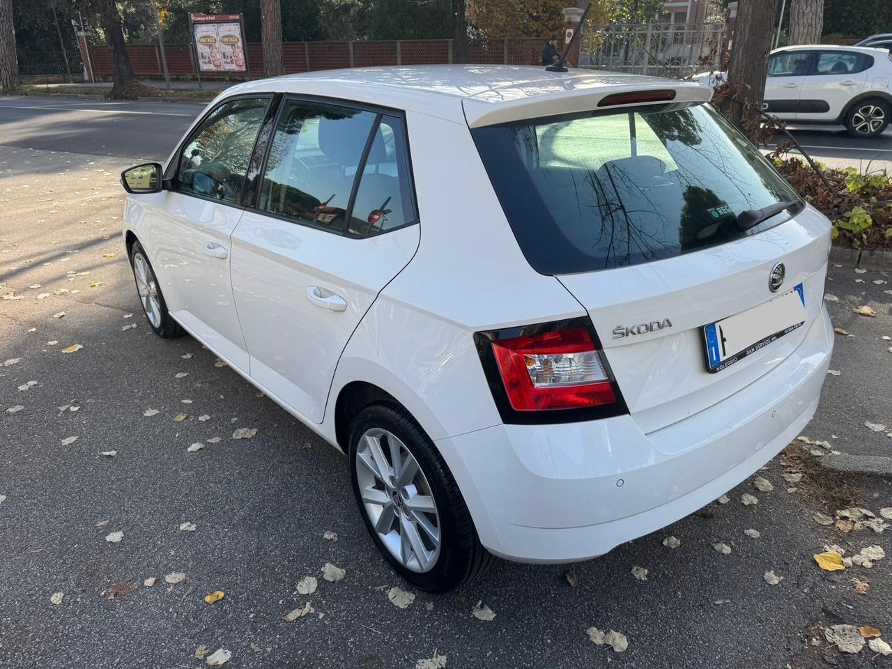 Skoda Fabia 1.4 TDI 75 CV neopaten garanzia 12 mesi