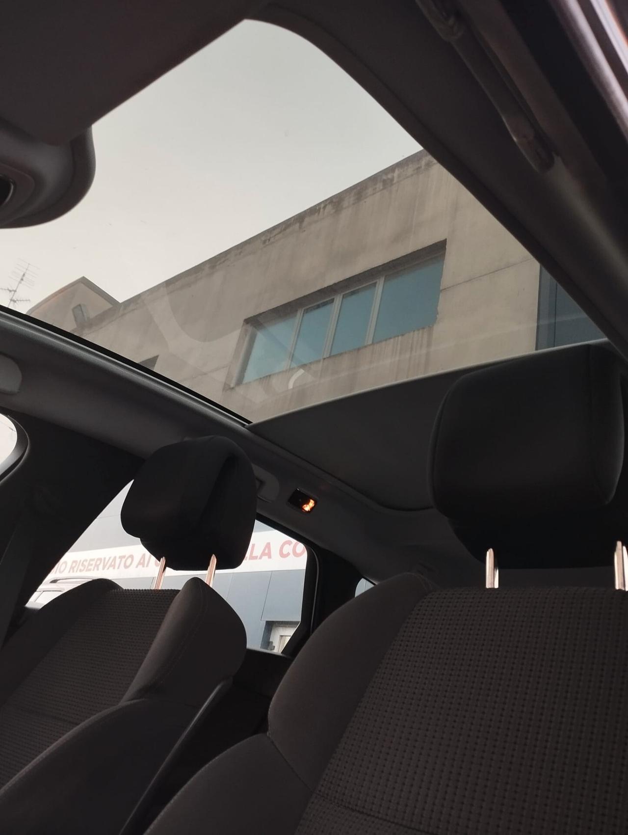 Peugeot 508 1.6 e-HDi 112CV cambio robotizzato S&S SW Ciel Business